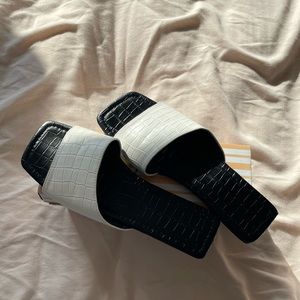 Forever 21 white slide sandals